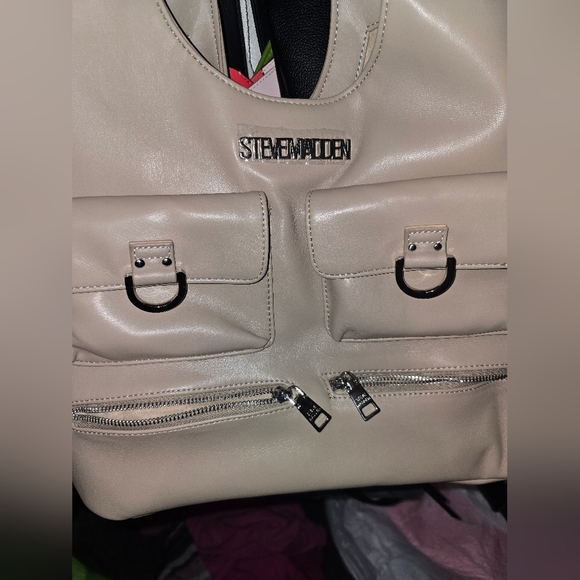 🍁🍂Steve Madden XL tote Bag & Crossbody - Picture 5 of 13